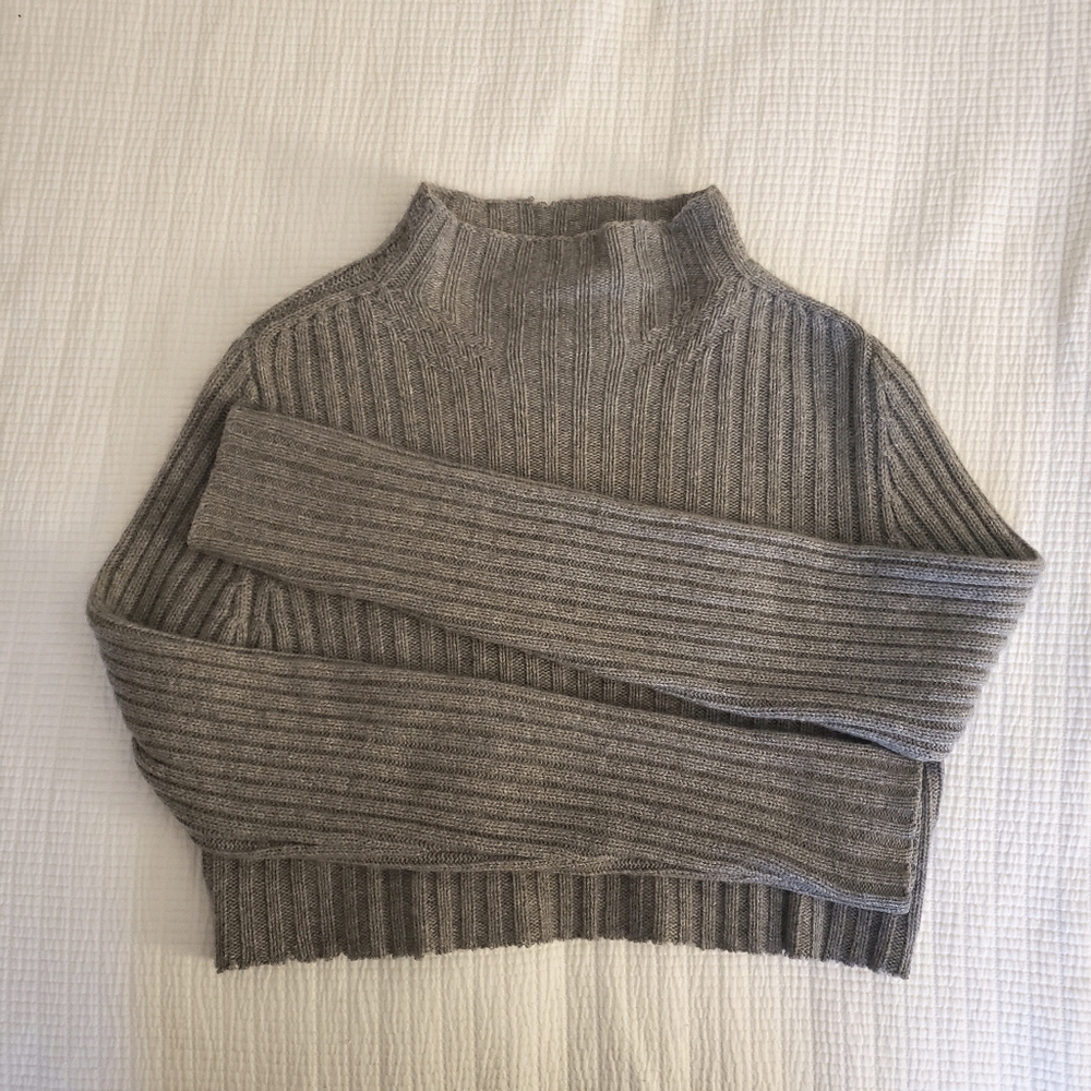 Vintage cropped cashmere sweater